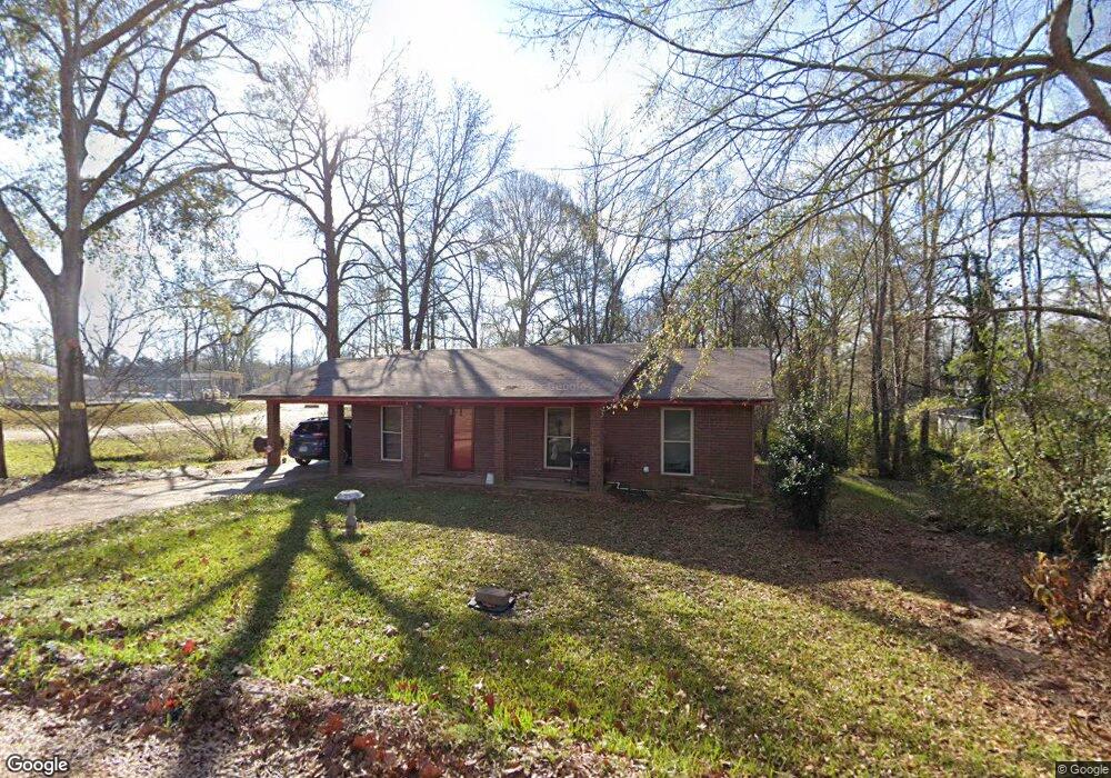 106 Larkin St, Hazlehurst, MS 39083 - photo 1