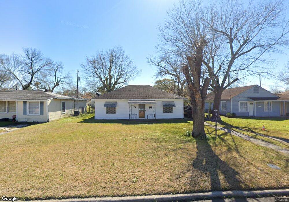 7646 Greendowns St, Houston, TX 77087 - photo 1