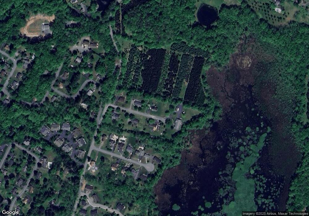 105 Meadow Run Ln, Stroudsburg, PA 18360 - photo 1