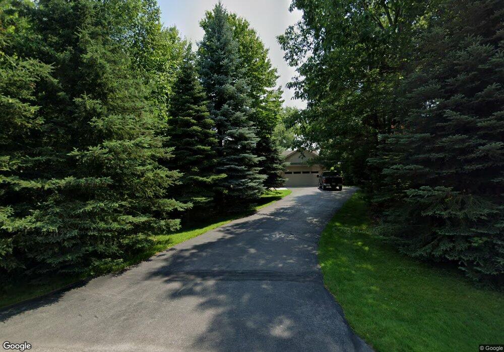 2944 Oakhaven Ct, Midland, MI 48642 - photo 1