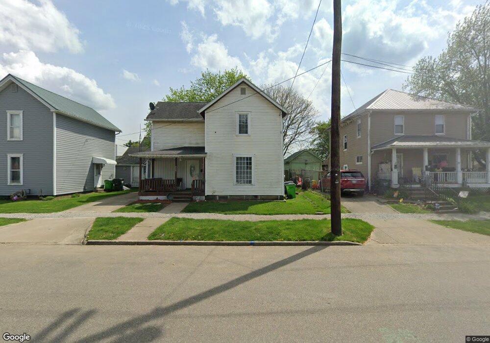 229 Sycamore St, Coshocton, OH 43812 - photo 1