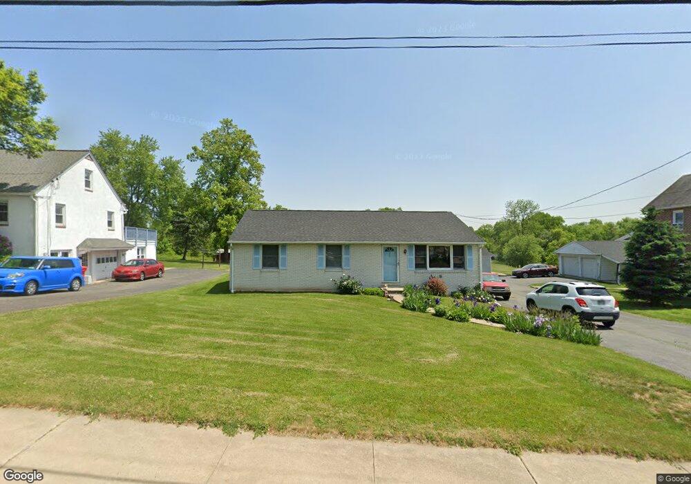 1020 Grosstown Rd, Pottstown, PA 19464 - photo 1