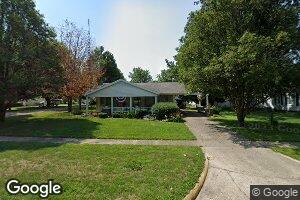 523 E Monroe Ave, Chrisman, IL 61924