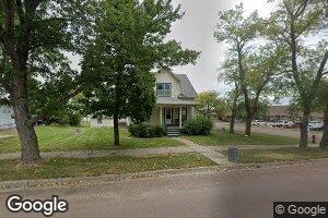 416 1st St NE, Wessington Springs, SD 57382