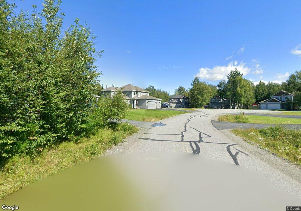 L9 B3 E Commons Cir, Lakes, AK 99645 - photo 1