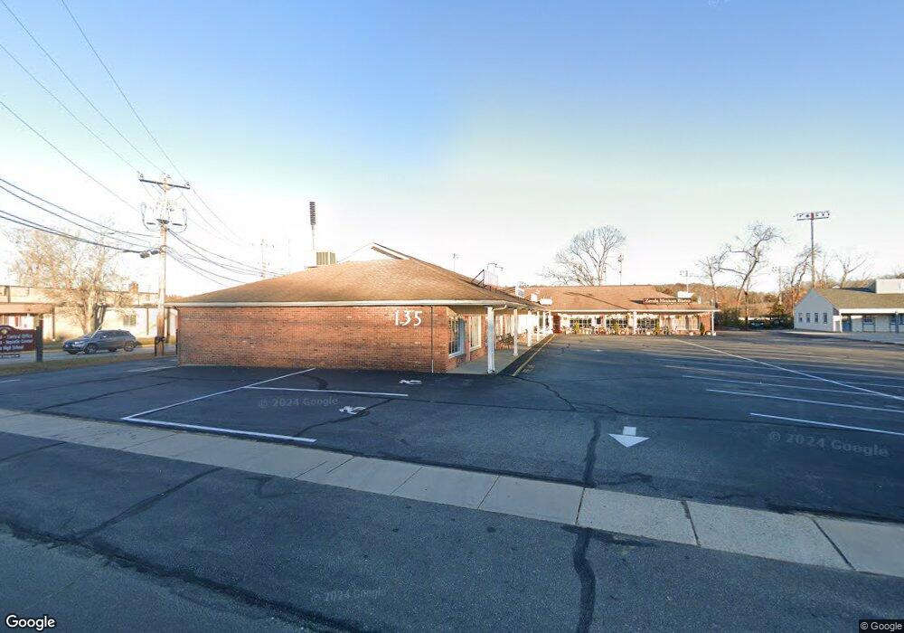 135 Boston Post Rd unit 1, East Lyme, CT 06333 - photo 1