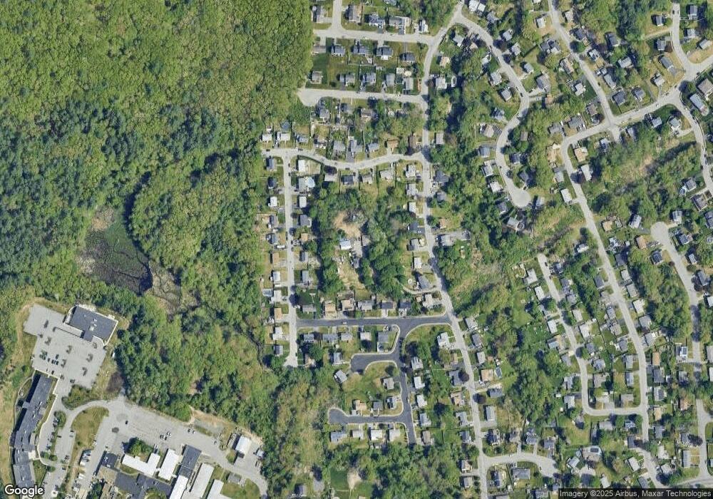 130 Totman Rd unit R, Lowell, MA 01854 - photo 1