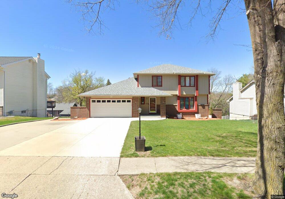 3710 SW 32nd St, Des Moines, IA 50321 - photo 1