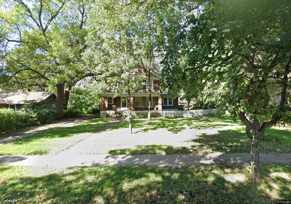 3915 Cottage Grove Ave, Des Moines, IA 50311 - photo 1