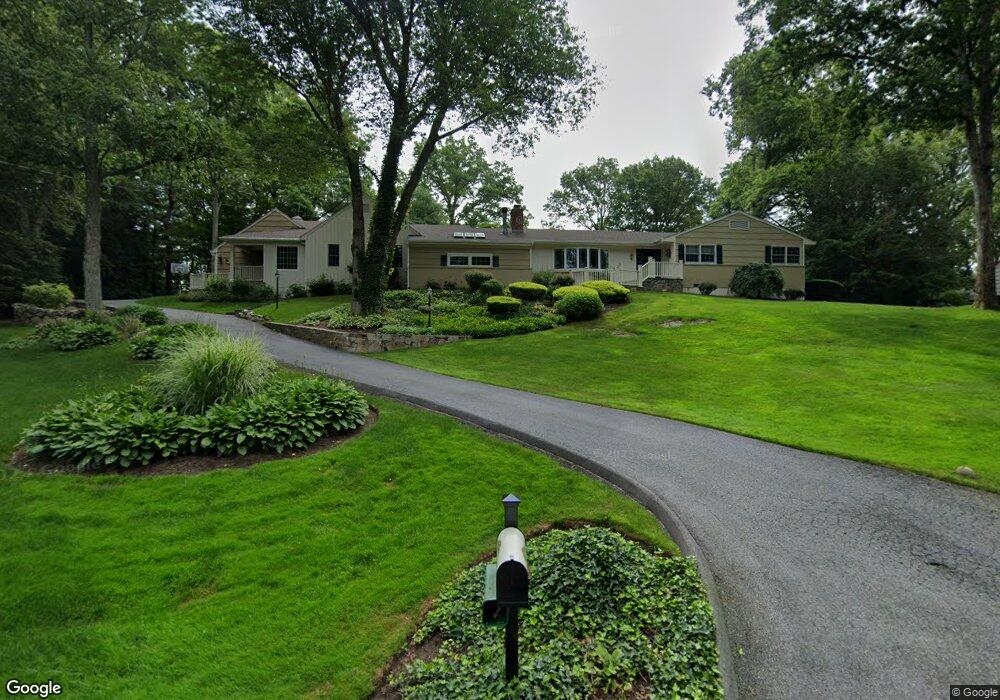 18 Blind Brook Ln, Greenwich, CT 06831 - photo 1