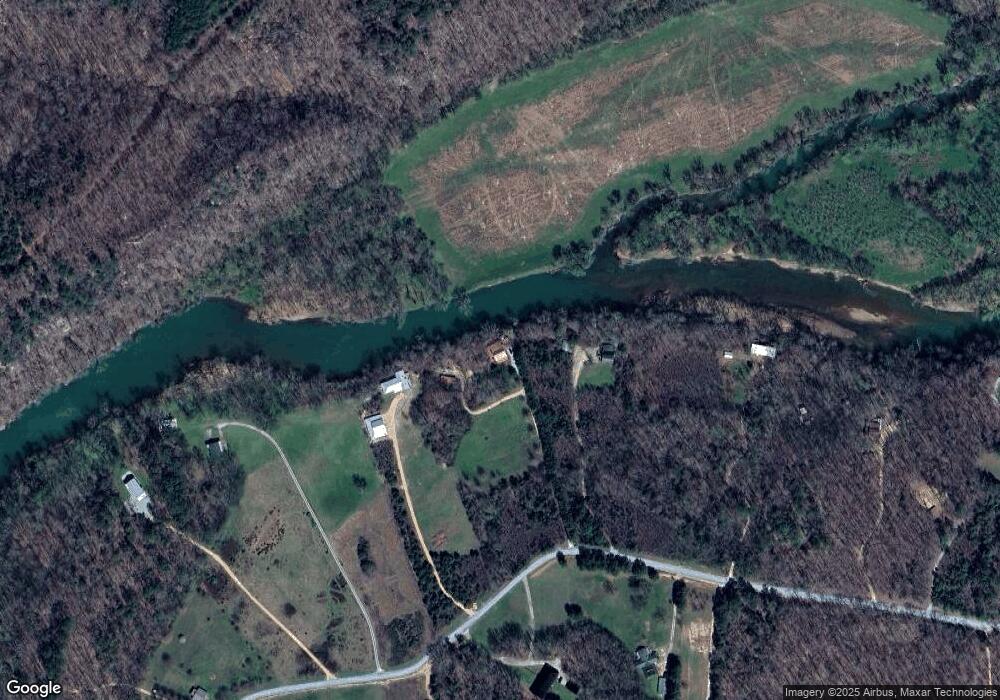 964 Whitaker Bend Rd, Linden, TN 37096 - photo 1