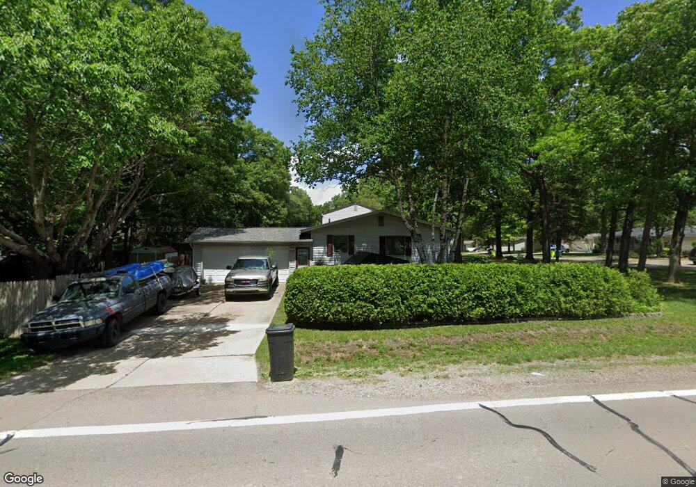 2496 Keith Rd, West Bloomfield, MI 48324 - photo 1