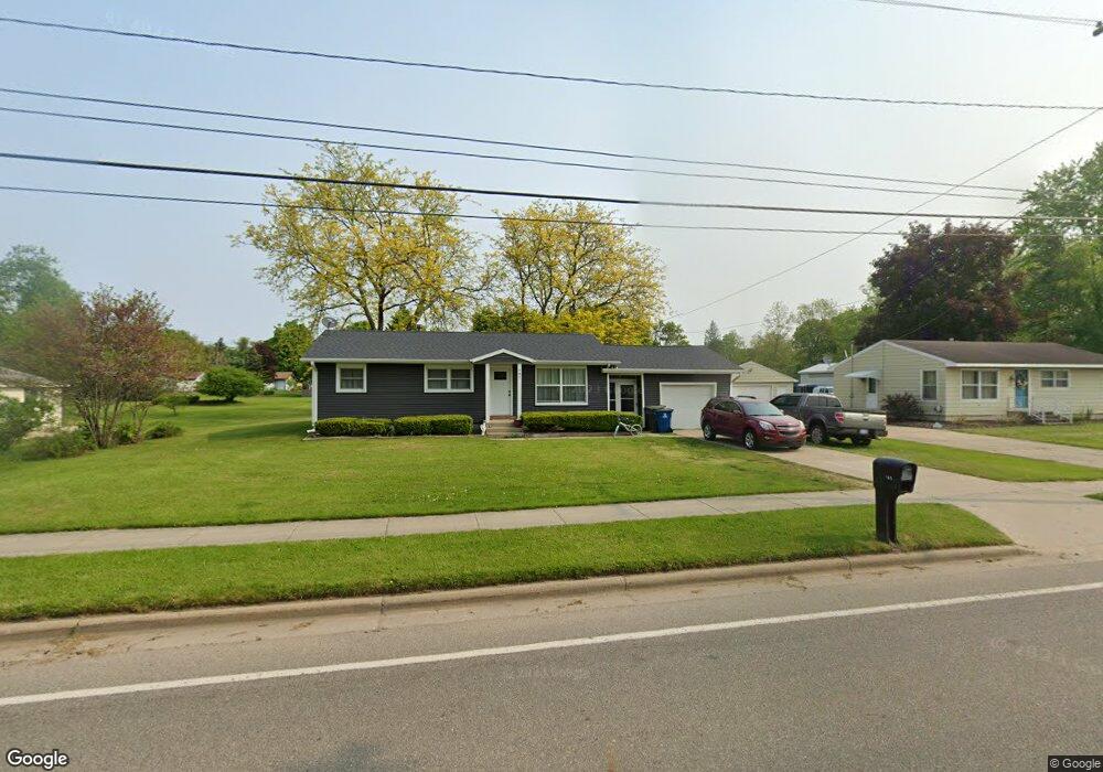 781 Foreman St, Lowell, MI 49331 - photo 1