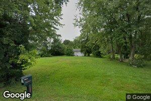 807 E Murray St, Sesser, IL 62884