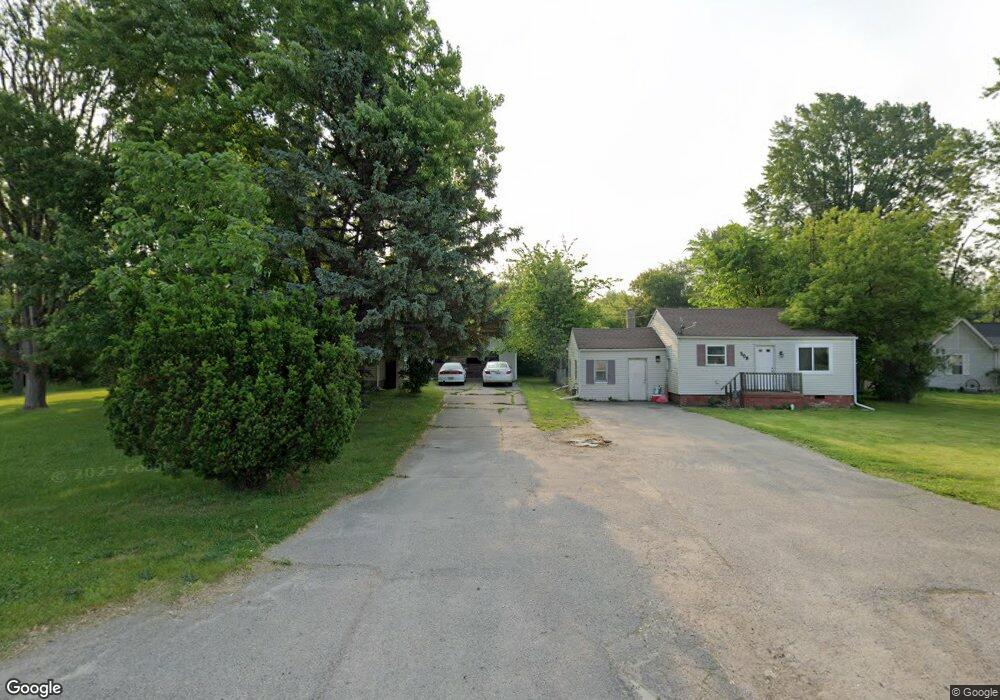 3512 N Genesee Rd, Flint, MI 48506 - photo 1