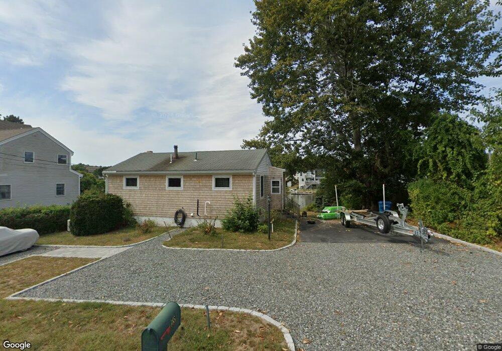 185 Edgewater Dr W, East Falmouth, MA 02536 - photo 1