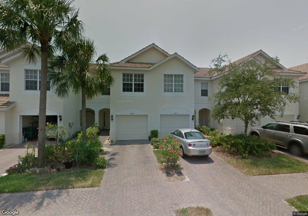 867 Hampton Cir, Naples, FL 34105 - photo 1