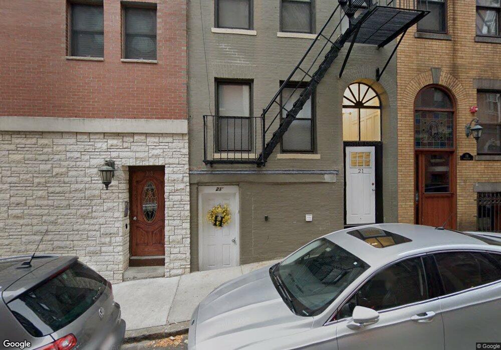 21 Henchman St unit 3, Boston, MA 02113 - photo 1