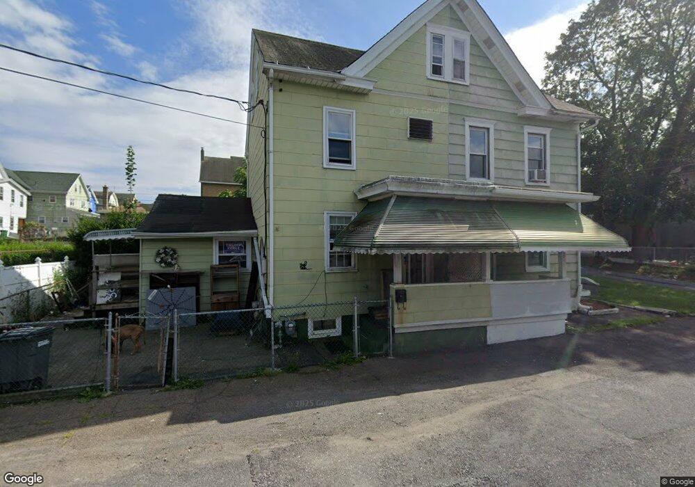 518 W 5th St, Hazleton, PA 18201 - photo 1