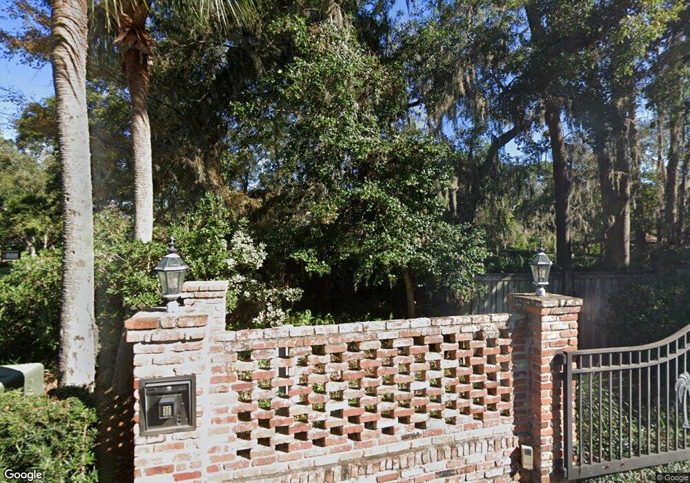 10 Palm Villas Ct, Saint Simons Island, GA 31522 - photo 1