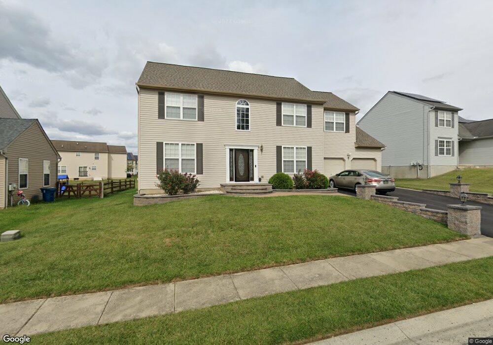 513 Bluebill Dr, New Castle, DE 19720 - photo 1