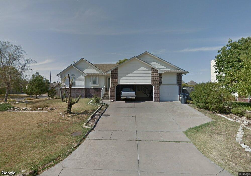 112 E Lockridge St, Mulvane, KS 67110 - photo 1