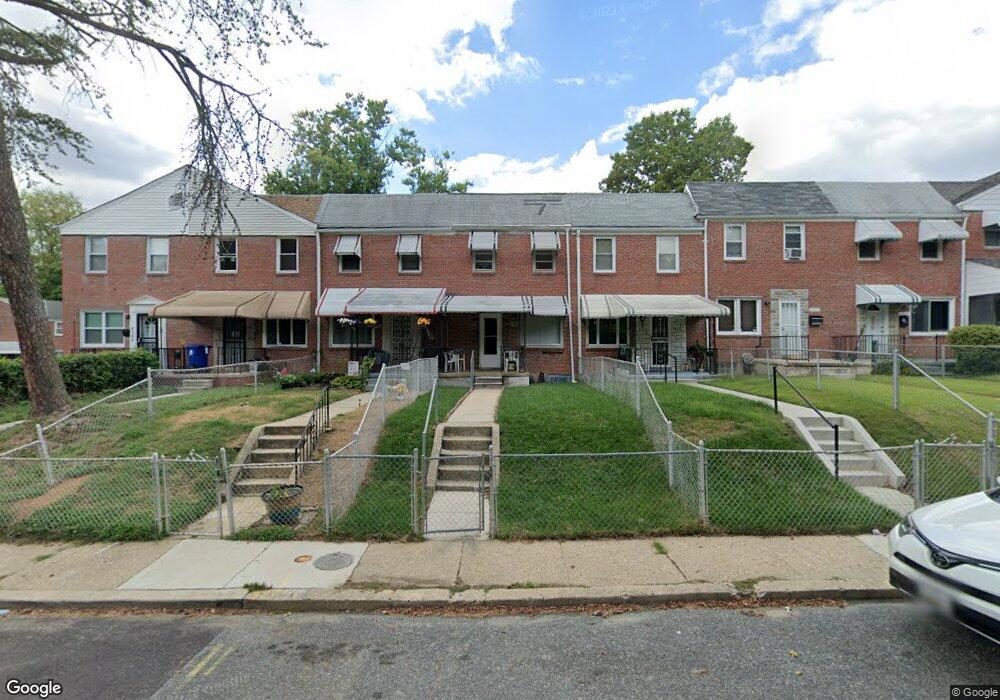 4542 Mountview Rd, Baltimore, MD 21229 - photo 1