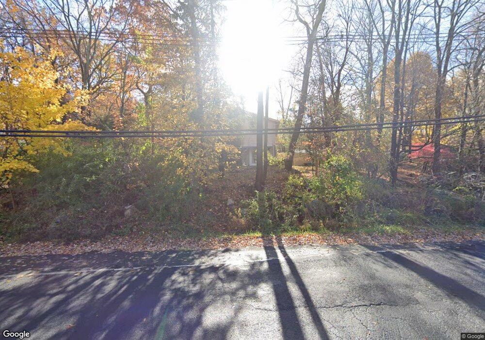 10 Crescent Rd, Hopatcong, NJ 07843 - photo 1