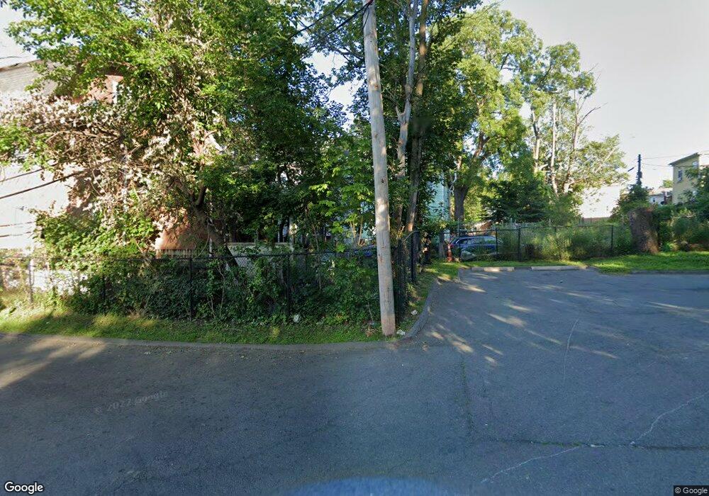 2 Mount Pleasant Place, Roxbury, MA 02119 - photo 1