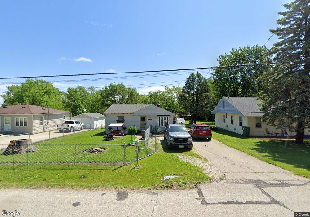 4735 NE 30th St, Des Moines, IA 50317 - photo 1