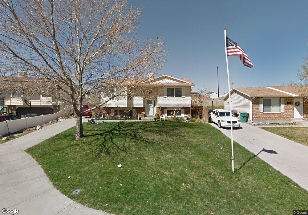 6652 Golden Gate Cir, West Jordan, UT 84081 - photo 1