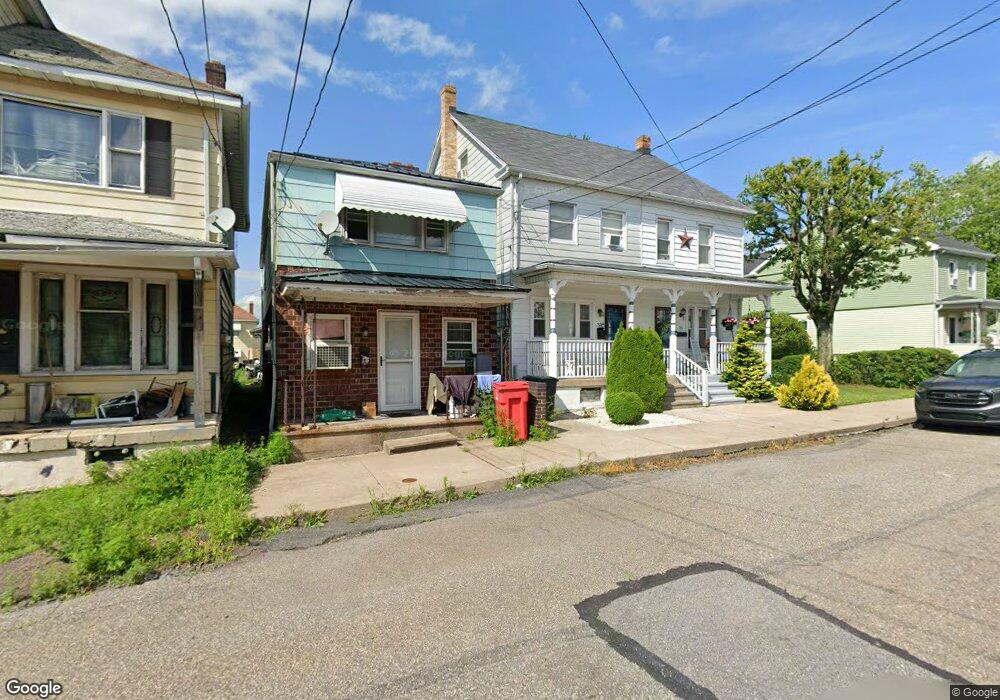 35 E Monroe St, McAdoo, PA 18237 - photo 1