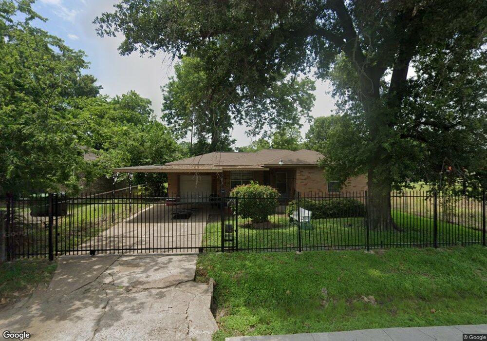 904 Ringold St, Houston, TX 77088 - photo 1