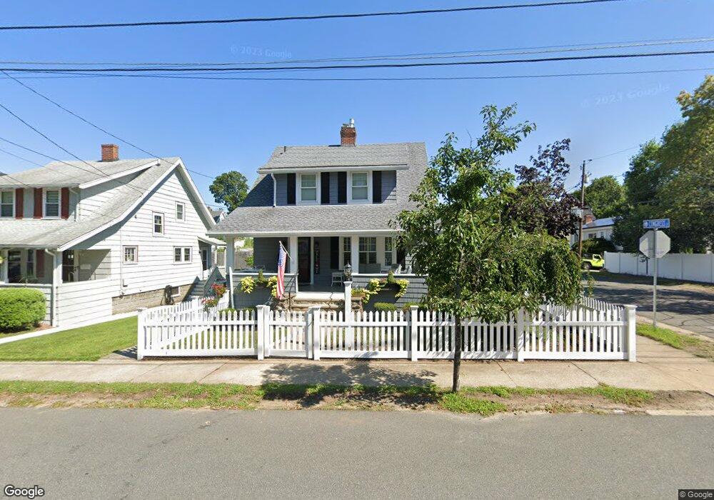 15 Winthrop St, Stoneham, MA 02180 - photo 1