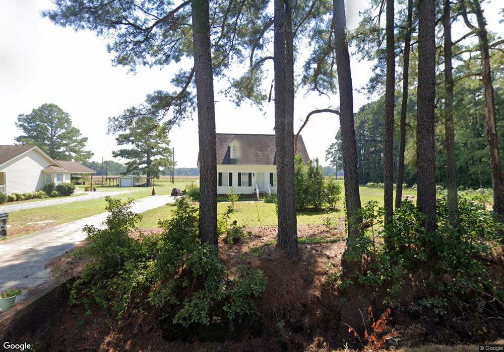215 W Grove St, Newton Grove, NC 28366 - photo 1