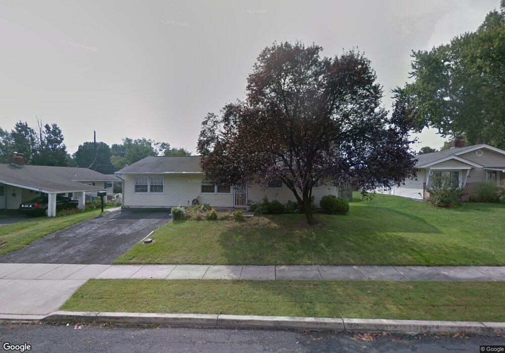 57 Bittersweet Rd, Levittown, PA 19057 - photo 1