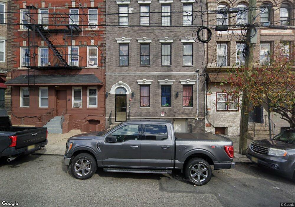 253 Walker St unit 5, Cliffside Park, NJ 07010 - photo 1