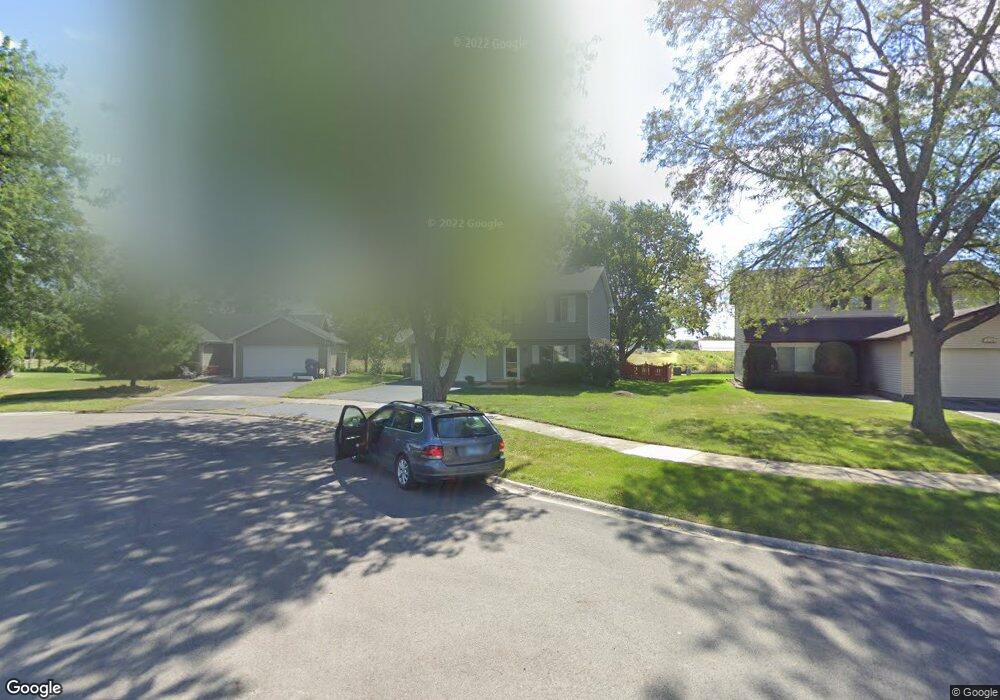 272 Westbrook Cir, Naperville, IL 60565 - photo 1