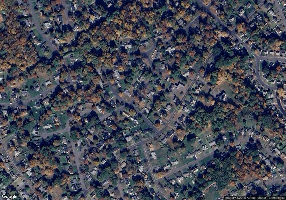 188 Hickory Ln, Naugatuck, CT 06770 - photo 1