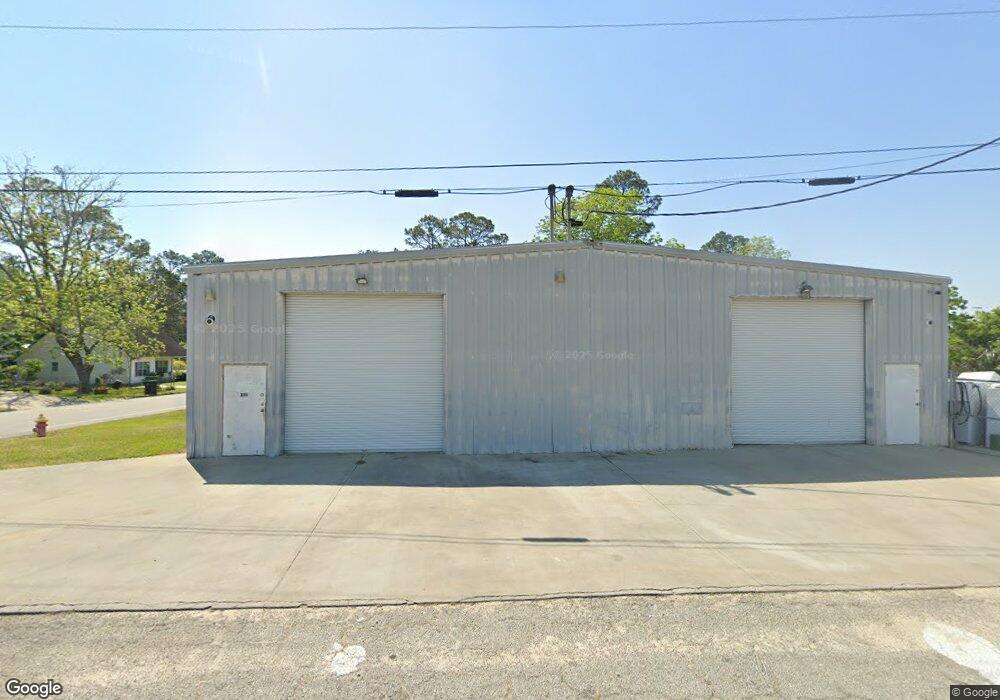 305 Letitia Ave N, Douglas, GA 31533 - photo 1