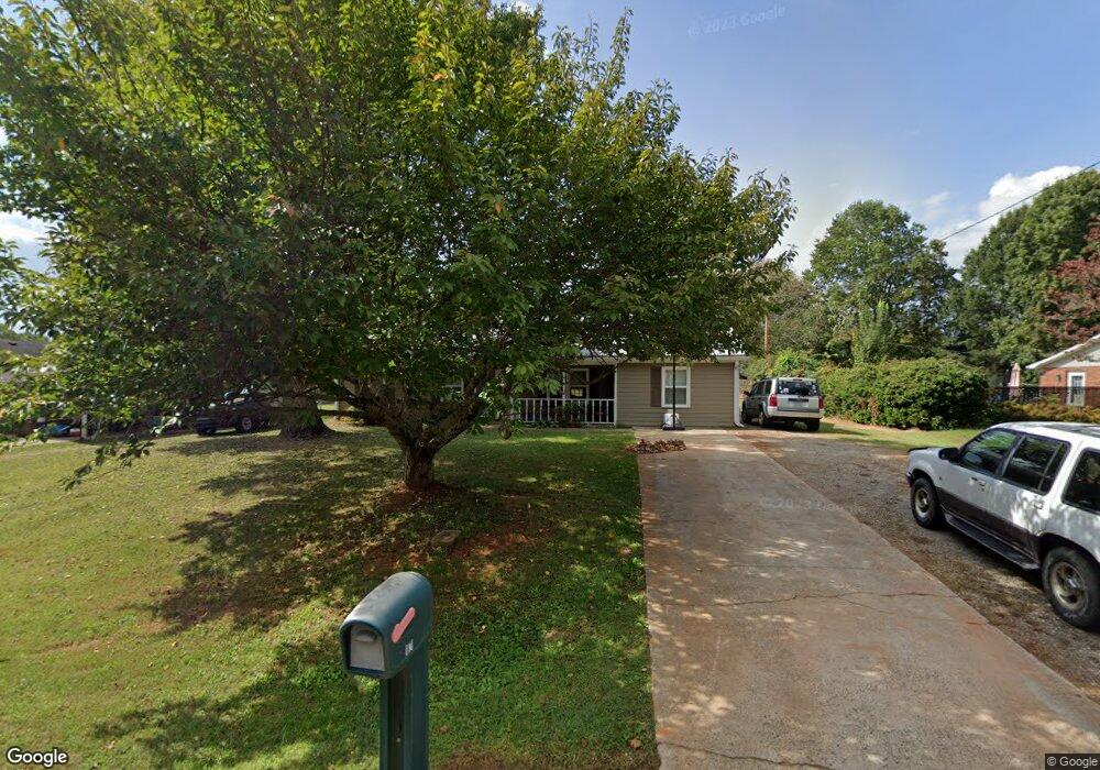 121 Sparrow Ln, Statesville, NC 28625 - photo 1