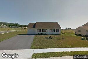 206 Village Dr, Newmanstown, PA 17073