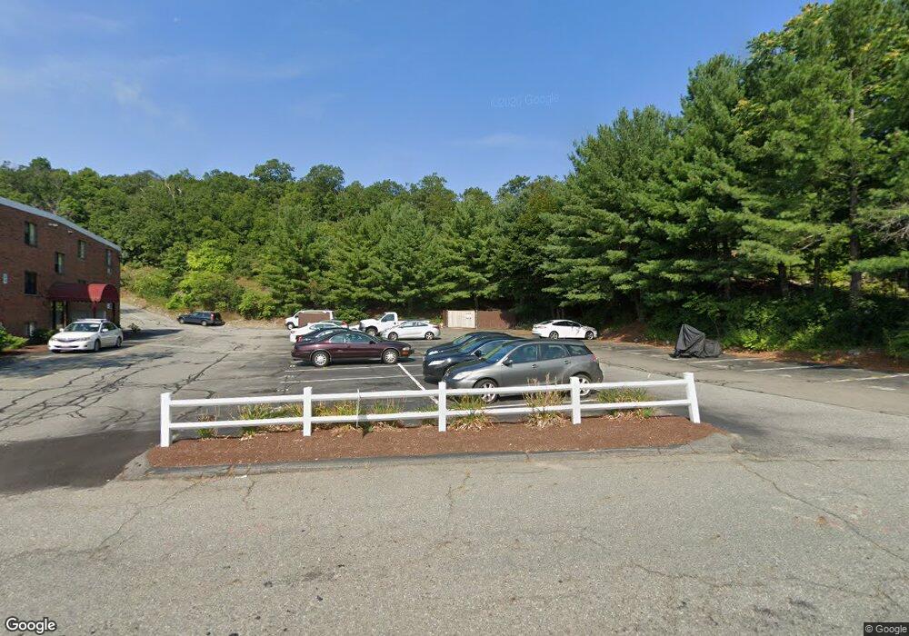 80 N Warren St unit 27, Woburn, MA 01801 - photo 1