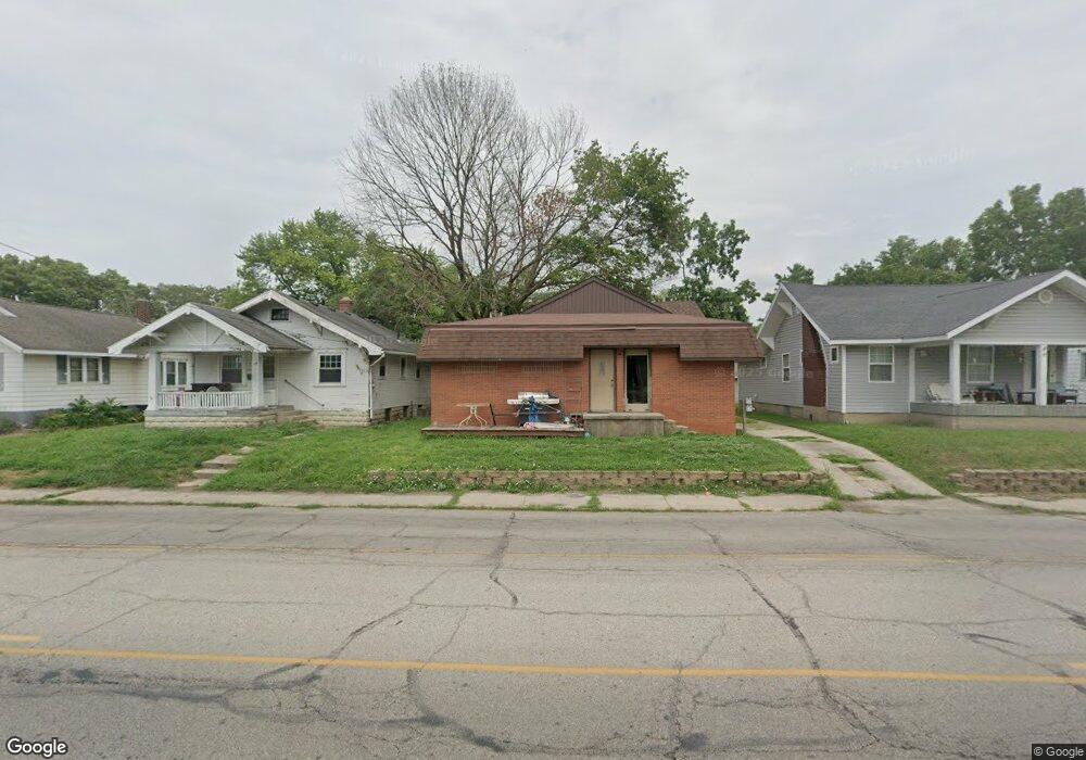 924 W Jackson St, Muncie, IN 47305 - photo 1