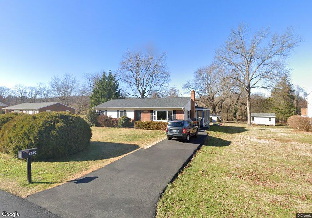 570 Evans Ave, Warrenton, VA 20186 - photo 1