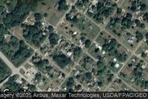 802 Church St, Eldon, IA 52554