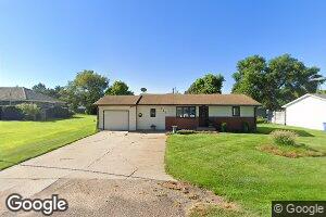 513 W 5th St, Axtell, NE 68924