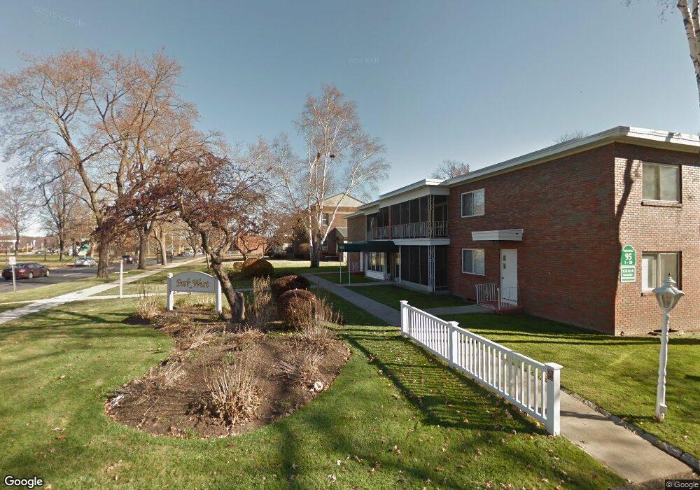 16 Park Ave unit 16-27, West Springfield, MA 01089 - photo 1