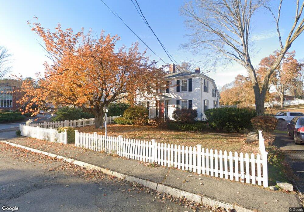 11 Place Ln unit G11, Woburn, MA 01801 - photo 1