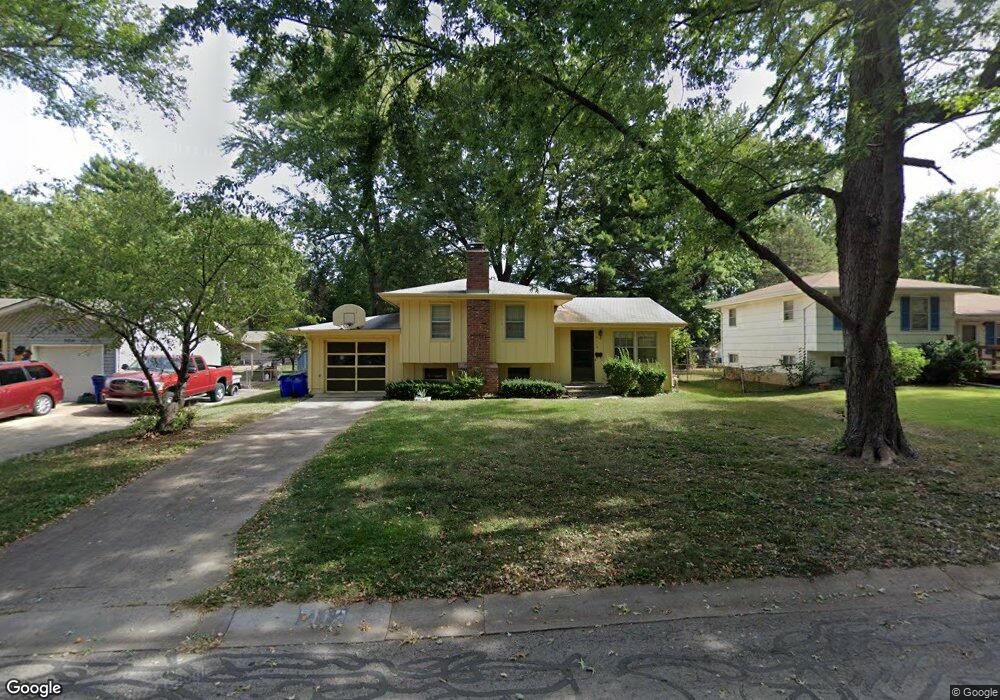 7113 Goddard St, Shawnee, KS 66203 - photo 1